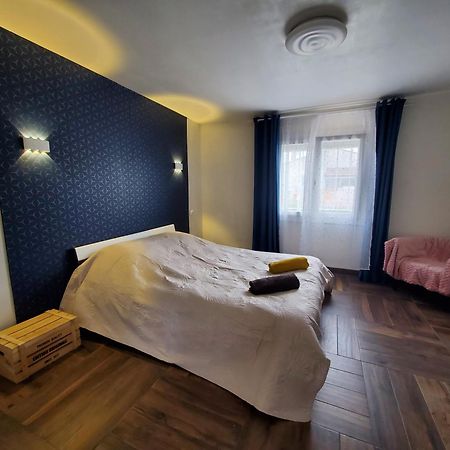 Appart 28M2 Avec Jardin Et Parking Prives, Chambre Separee Milhaud Dış mekan fotoğraf