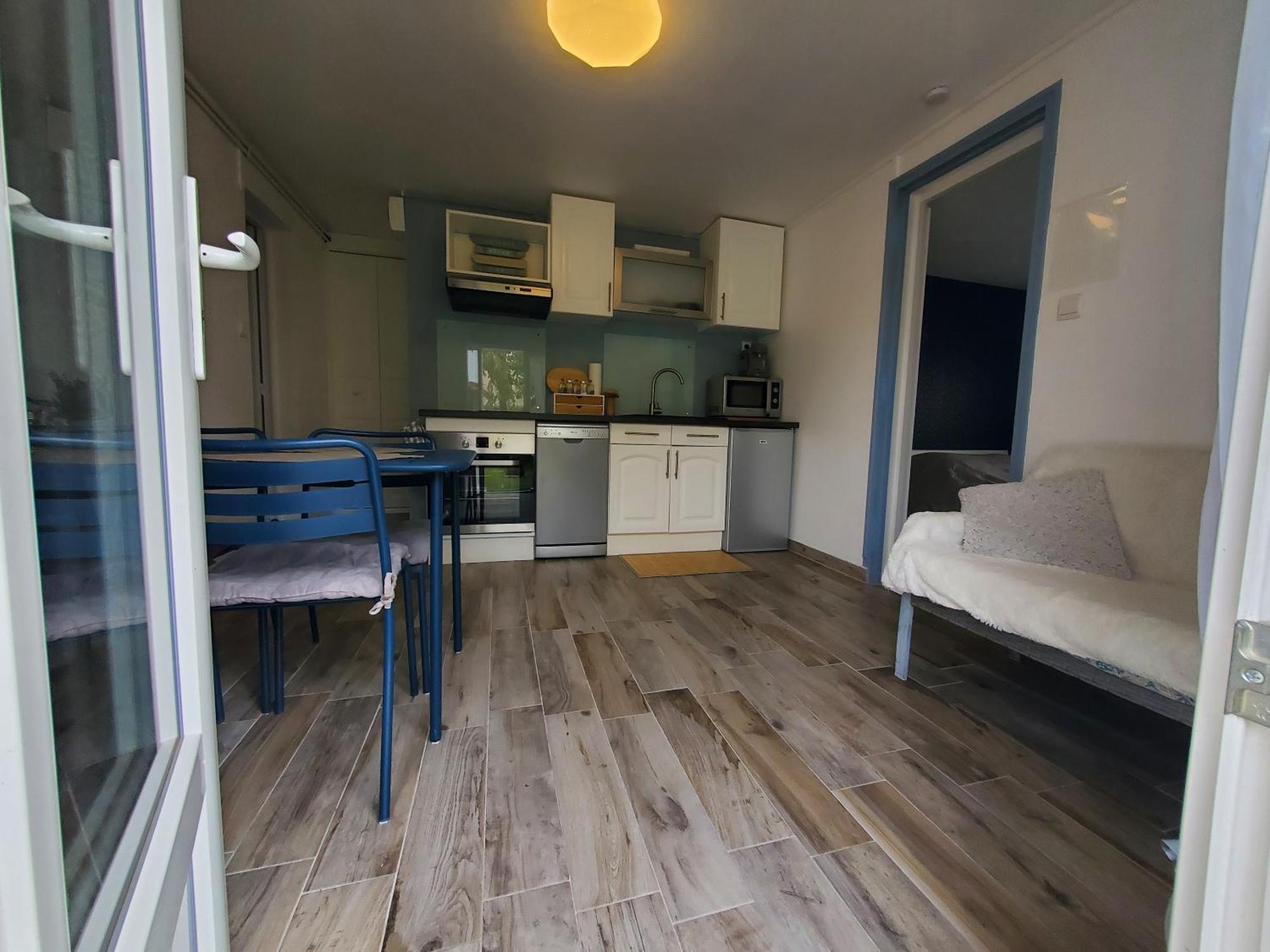 Appart 28M2 Avec Jardin Et Parking Prives, Chambre Separee Milhaud Dış mekan fotoğraf